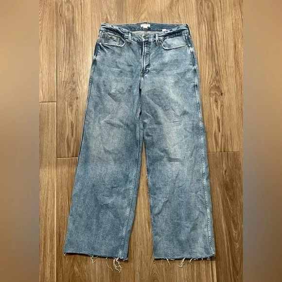 Good American Good Skate Wide Leg Jean Size 15 medium wash light distressing - Picture 3 of 10